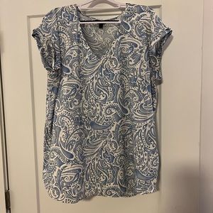 EXPRESS BLUE AND WHITE VNECK V NECK OFFICE BLOUSE SHORT SLEEVE XL